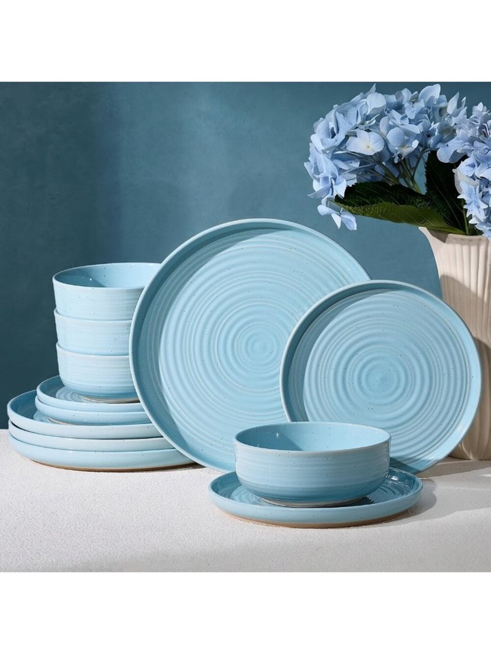 Elegant Ice Blue Ceramic Dinnerware Set for 4 - Plates & Bowls, Stylish Dining